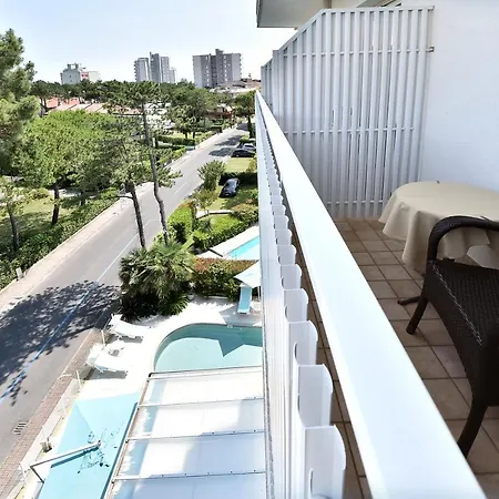 Meublè Nazionale Hotel Lignano Sabbiadoro