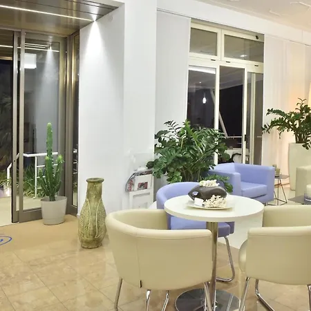 Meublè Nazionale Hotel Lignano Sabbiadoro