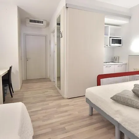 Meuble Nazionale 4* ליגננו סביאדורו