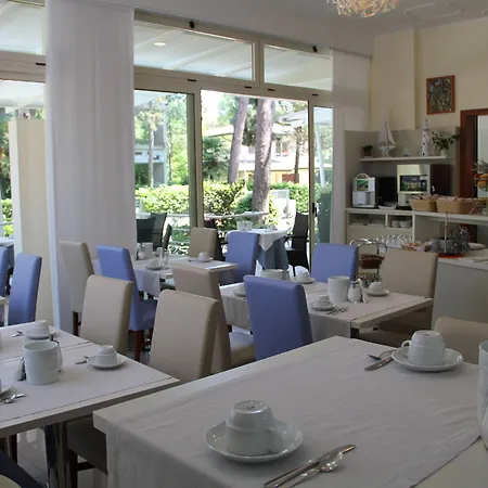 فندق Meuble Nazionale لينانو سابيادورو