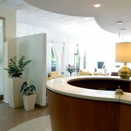 Meuble Nazionale لينانو سابيادورو