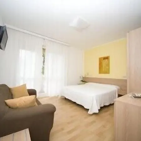 Meublè Nazionale 4*