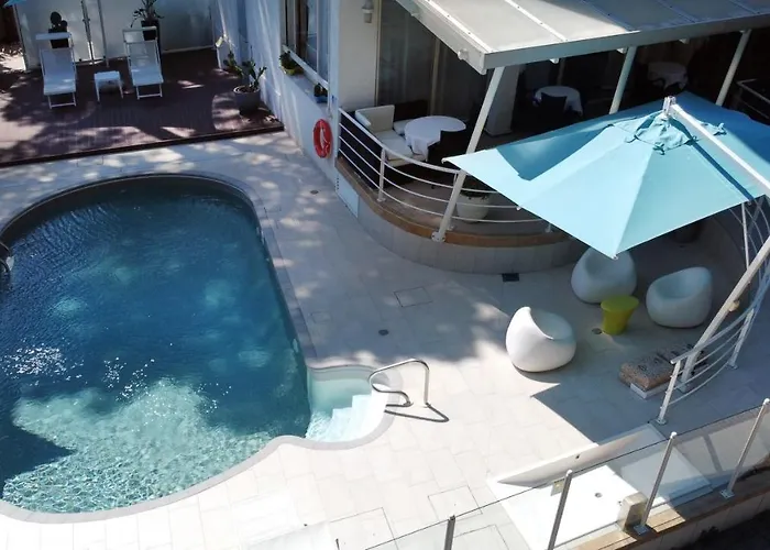 Meuble Nazionale Otel 4*