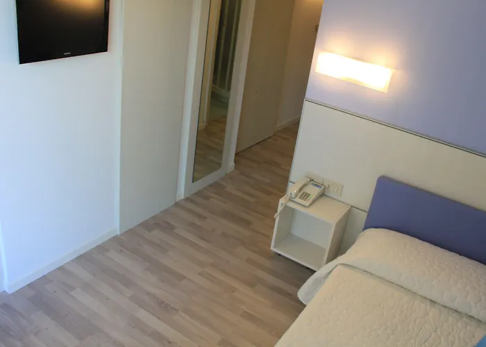 Meuble Nazionale Otel Lignano Sabbiadoro