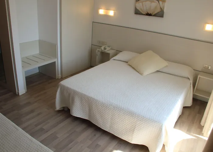 Meuble Nazionale ホテル 4*